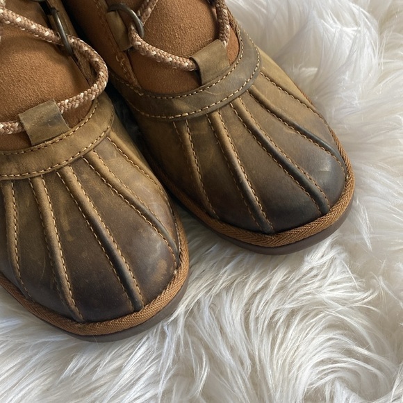 ❄️UGG Greda Shearling waterproof women’s boot 6 brown - Picture 5 of 16